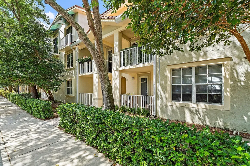 4736 Chancellor Drive Jupiter FL 33458