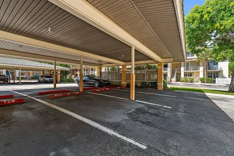 4736 Chancellor Drive Jupiter FL 33458