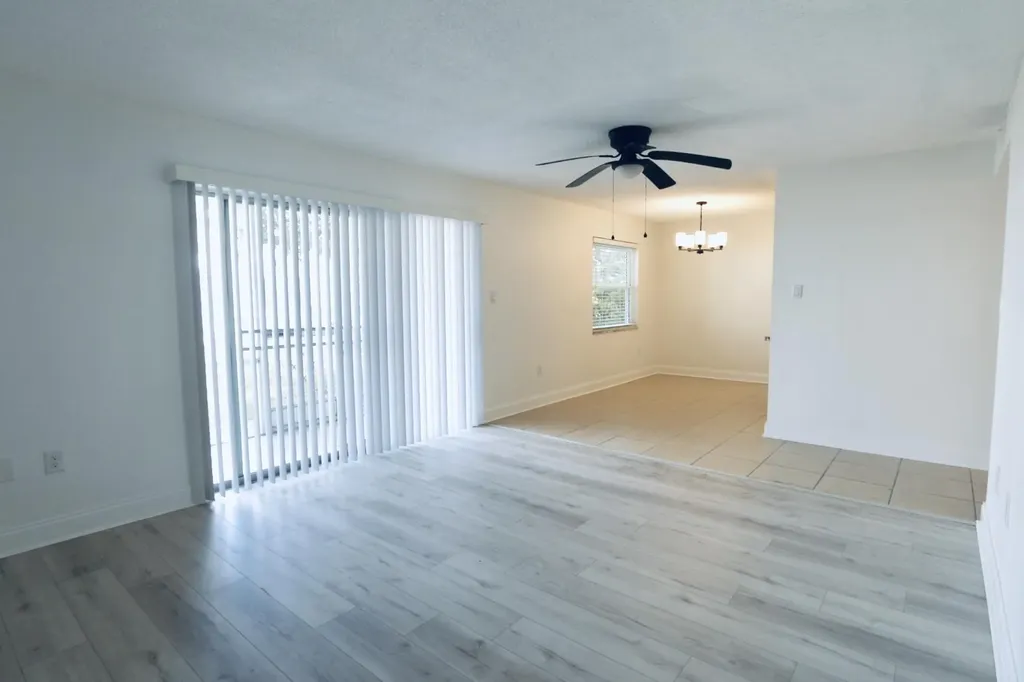 229 S Mcmullen Booth Road Clearwater FL 33759