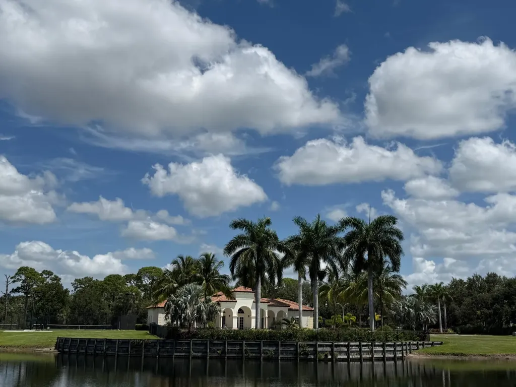 187 SE Via Sangro Port St Lucie FL 34952