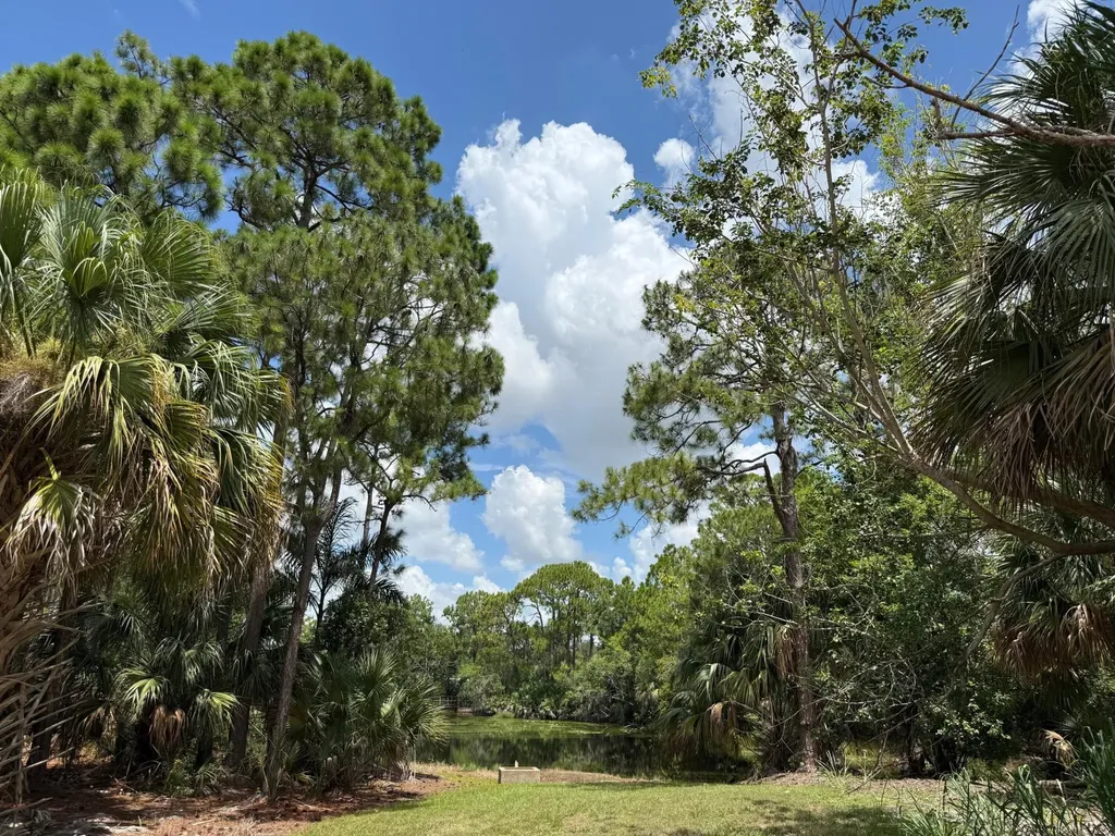 187 SE Via Sangro Port St Lucie FL 34952