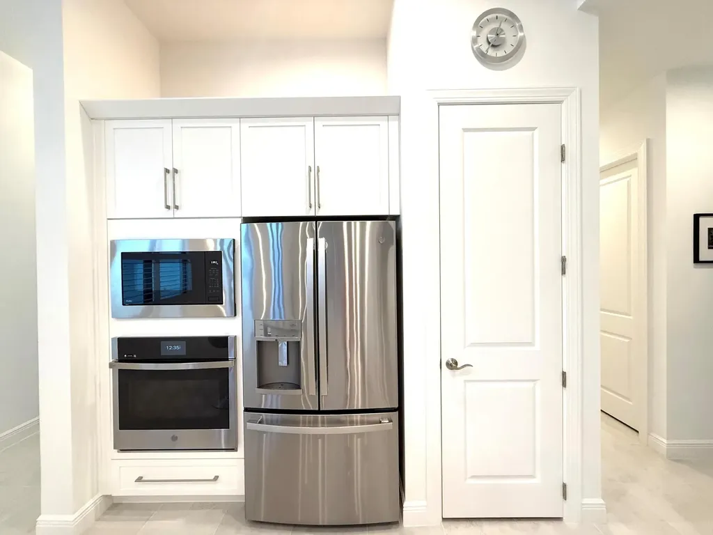 187 SE Via Sangro Port St Lucie FL 34952
