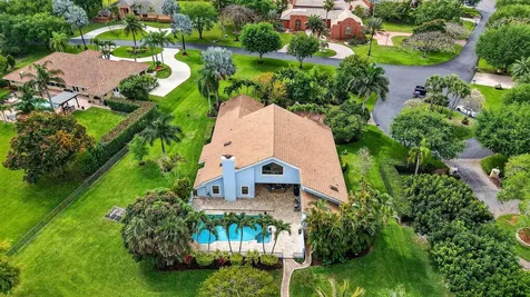 10655 Rio Hermoso Delray Beach FL 33446