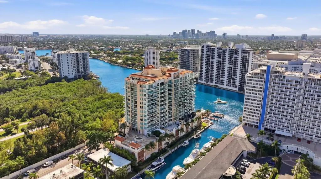 2845 NE 9th Street Fort Lauderdale FL 33304