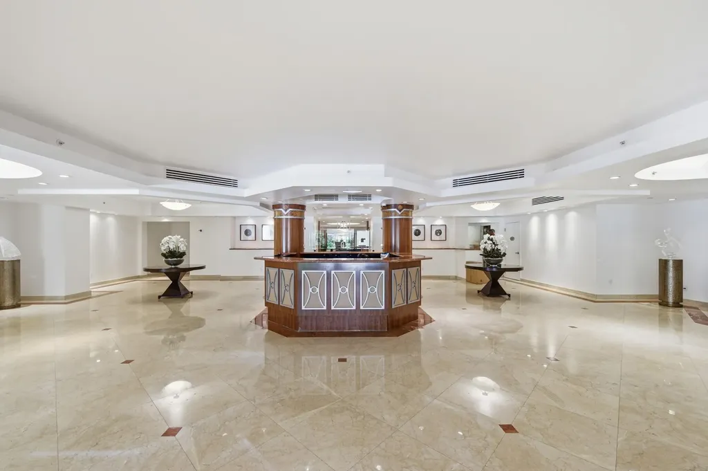 2845 NE 9th Street Fort Lauderdale FL 33304