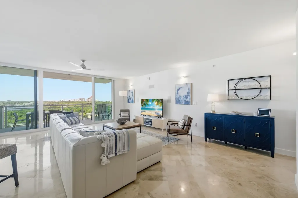 2845 NE 9th Street Fort Lauderdale FL 33304