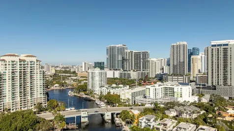 232 SW 12th Avenue Fort Lauderdale FL 33315