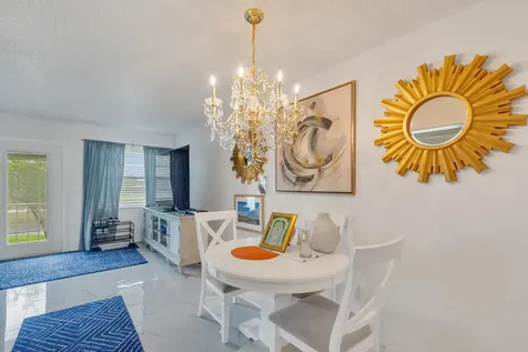 66 Woodland Drive Vero Beach FL 32962