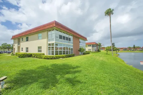 66 Woodland Drive Vero Beach FL 32962