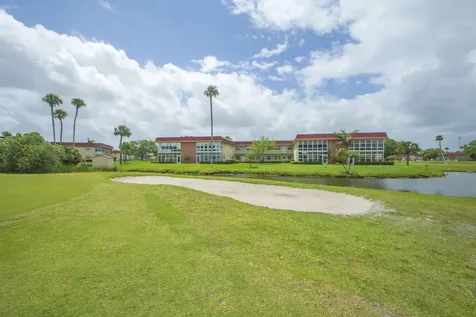 66 Woodland Drive Vero Beach FL 32962