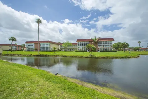 66 Woodland Drive Vero Beach FL 32962