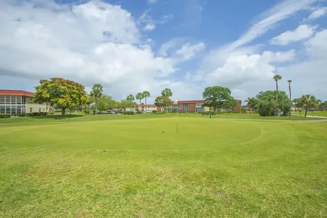 66 Woodland Drive Vero Beach FL 32962