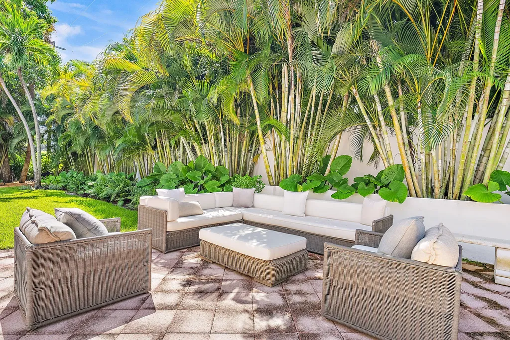 220 Atlantic Avenue Palm Beach FL 33480
