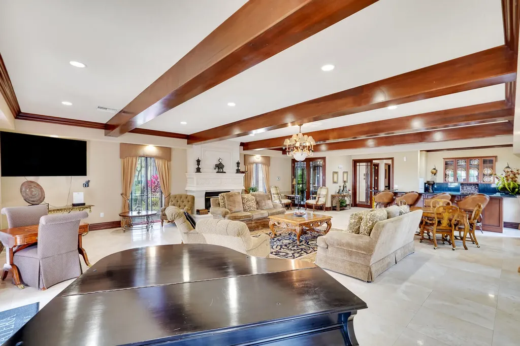 2916 Tuscany Court Palm Beach Gardens FL 33410