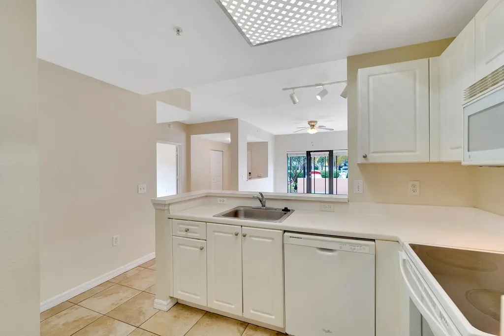 2916 Tuscany Court Palm Beach Gardens FL 33410