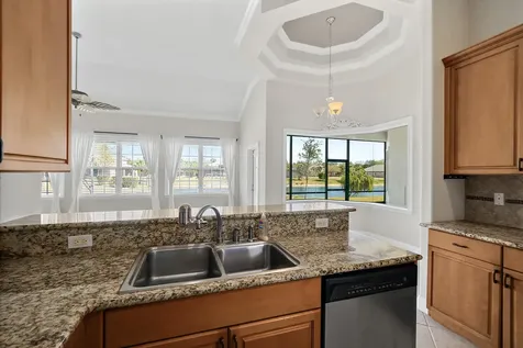 80 Longview Way N Palm Coast FL 32137