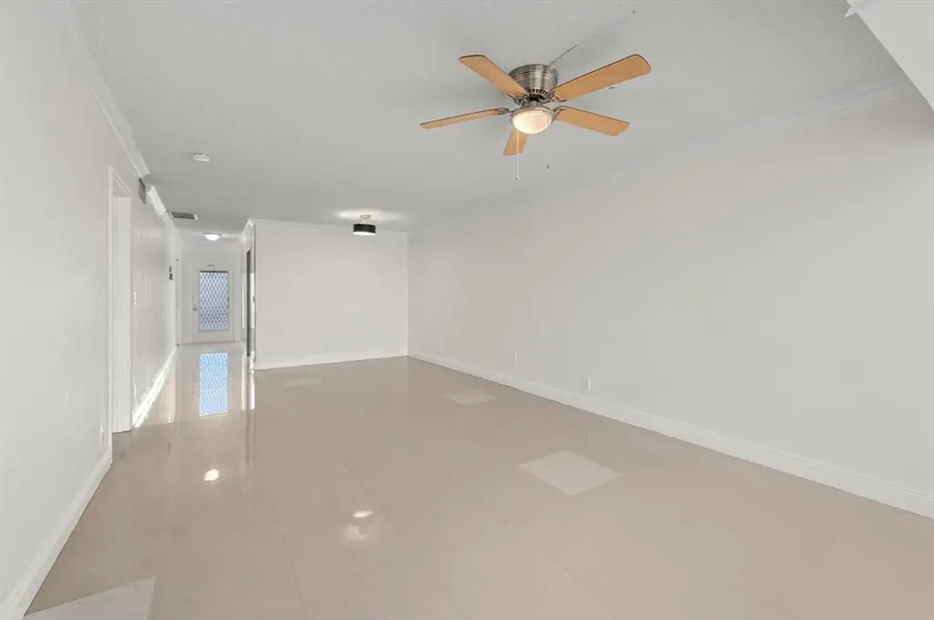 2601 Red Hibiscus Boulevard Delray Beach FL 33445