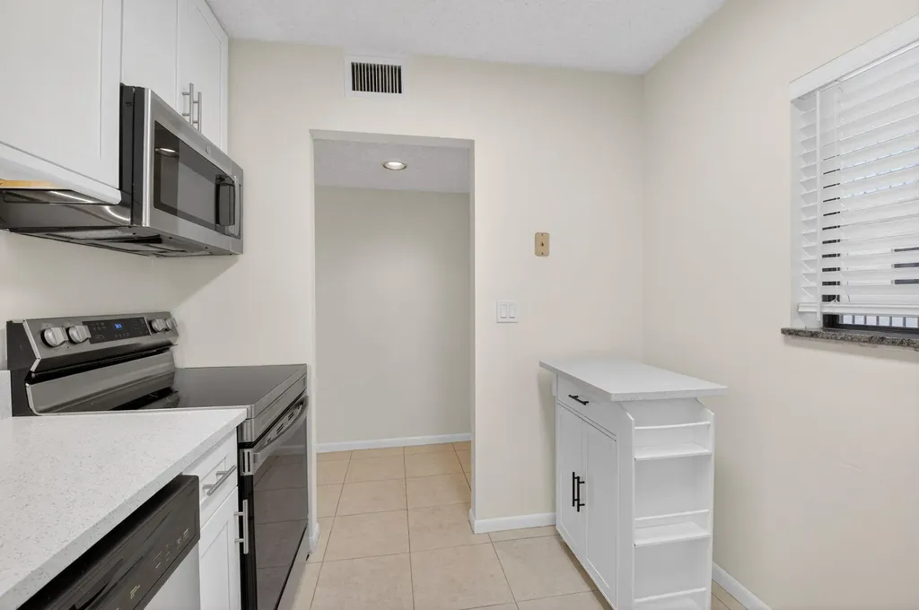 5100 Las Verdes Circle Delray Beach FL 33484