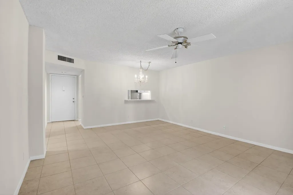 5100 Las Verdes Circle Delray Beach FL 33484