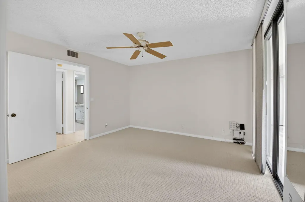 5100 Las Verdes Circle Delray Beach FL 33484