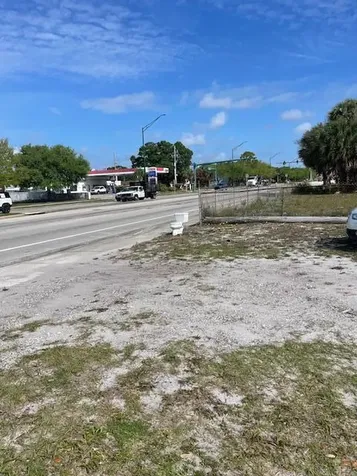000 N 25th Street Fort Pierce FL 34994