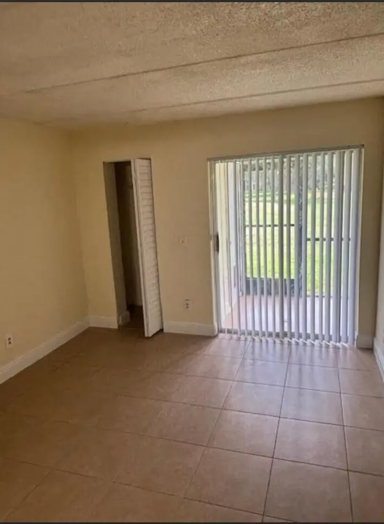 1205 Meadows Circle Boynton Beach FL 33436