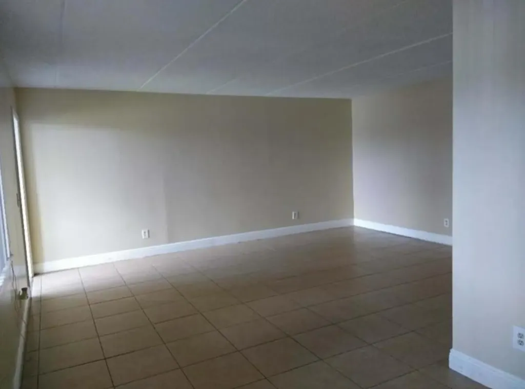 1205 Meadows Circle Boynton Beach FL 33436