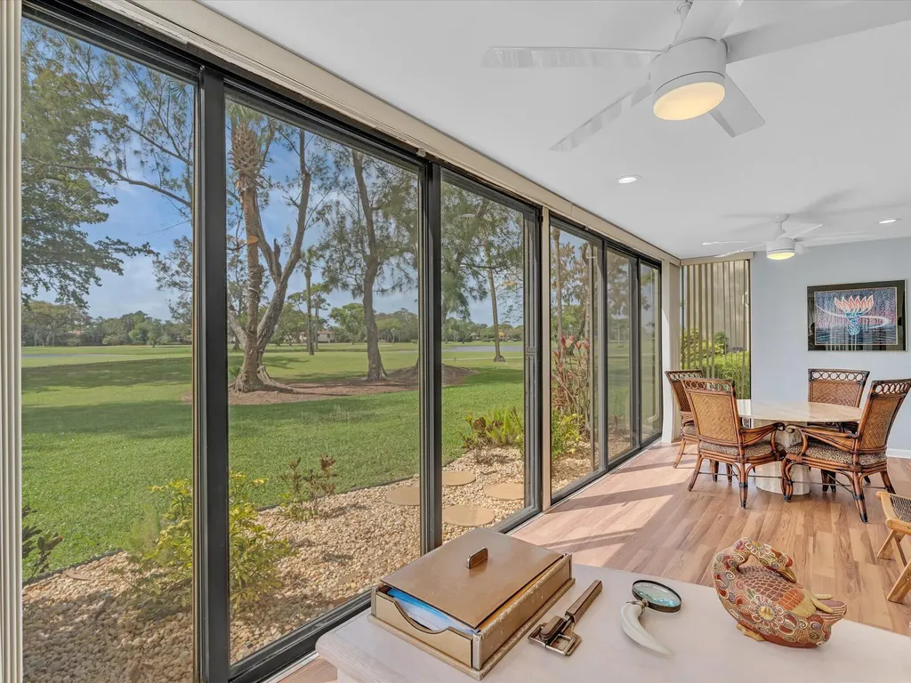 8410 Casa Del Lago Boca Raton FL 33433