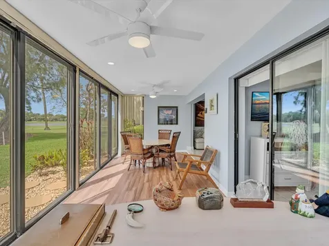8410 Casa Del Lago Boca Raton FL 33433