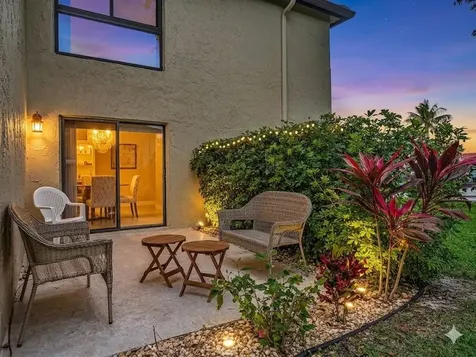8410 Casa Del Lago Boca Raton FL 33433