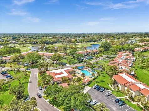 8410 Casa Del Lago Boca Raton FL 33433