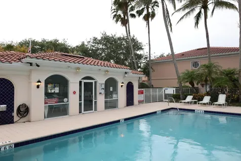 80 Live Oak Circle Tequesta FL 33469