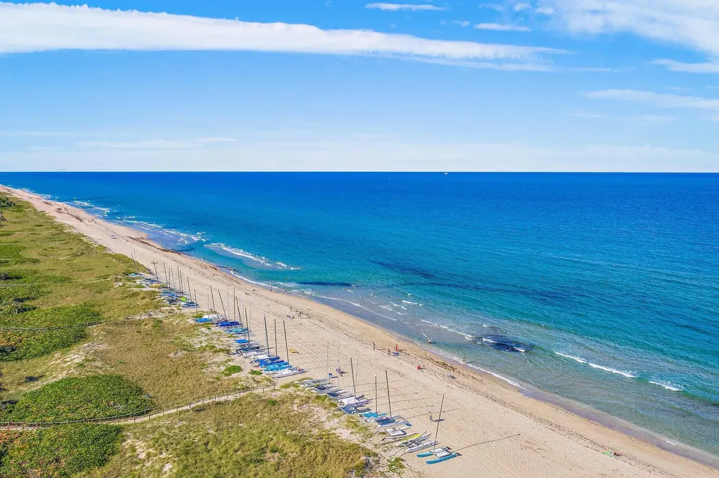 2164 NE 1st Way Boynton Beach FL 33435