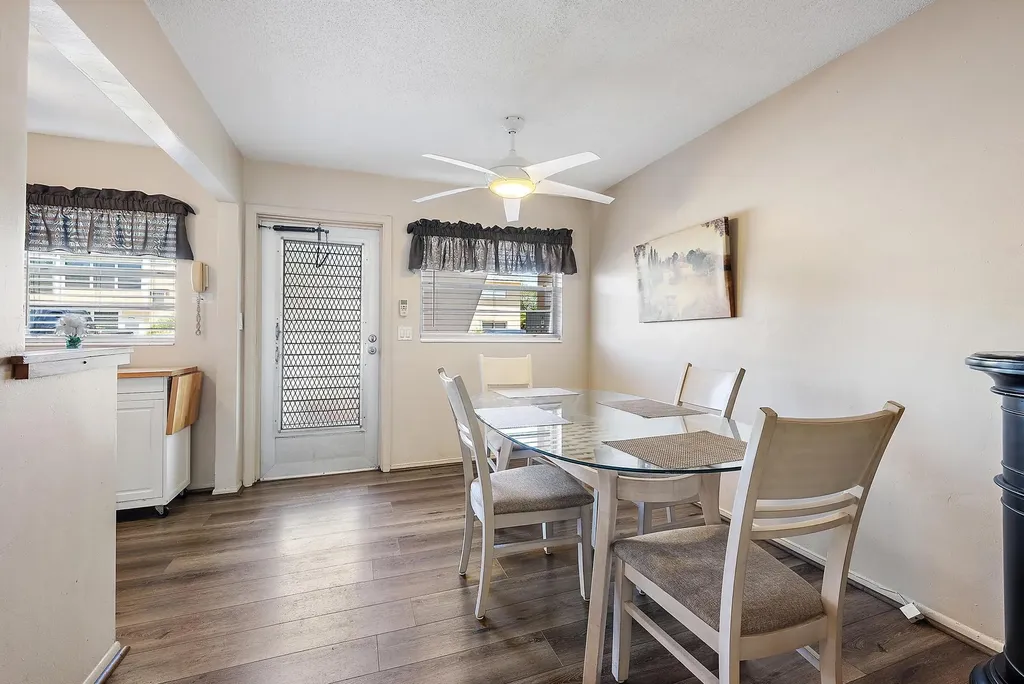 2164 NE 1st Way Boynton Beach FL 33435