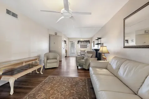 2164 NE 1st Way Boynton Beach FL 33435
