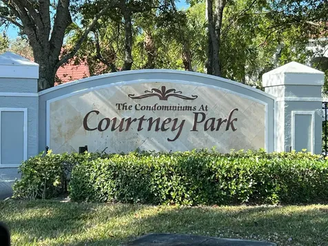 5032 Lantana Road Lake Worth FL 33463
