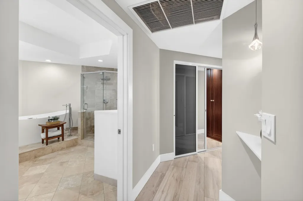 100 S Birch Road Fort Lauderdale FL 33316