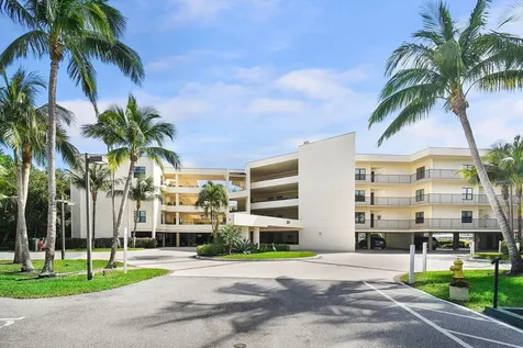 221 NE Plantation Road Hutchinson Island FL 34996