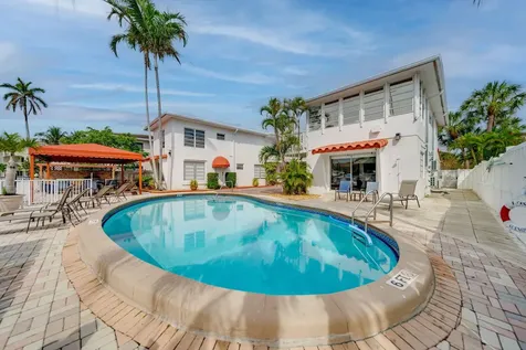 2724 NE 14th Street Fort Lauderdale FL 33304