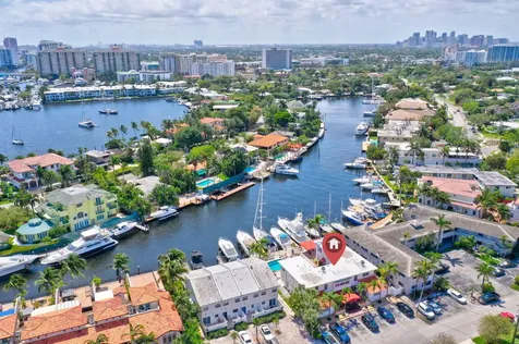 2724 NE 14th Street Fort Lauderdale FL 33304