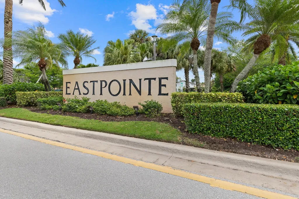 12962 Briarlake Drive Palm Beach Gardens FL 33418
