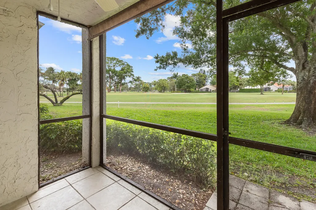12962 Briarlake Drive Palm Beach Gardens FL 33418