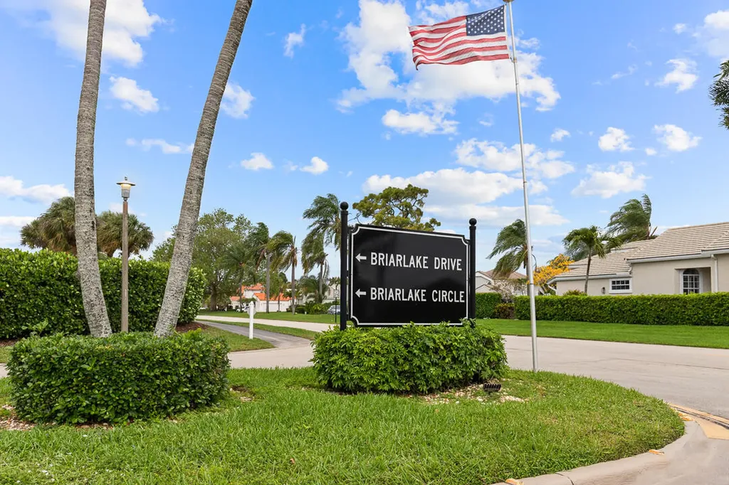 12962 Briarlake Drive Palm Beach Gardens FL 33418