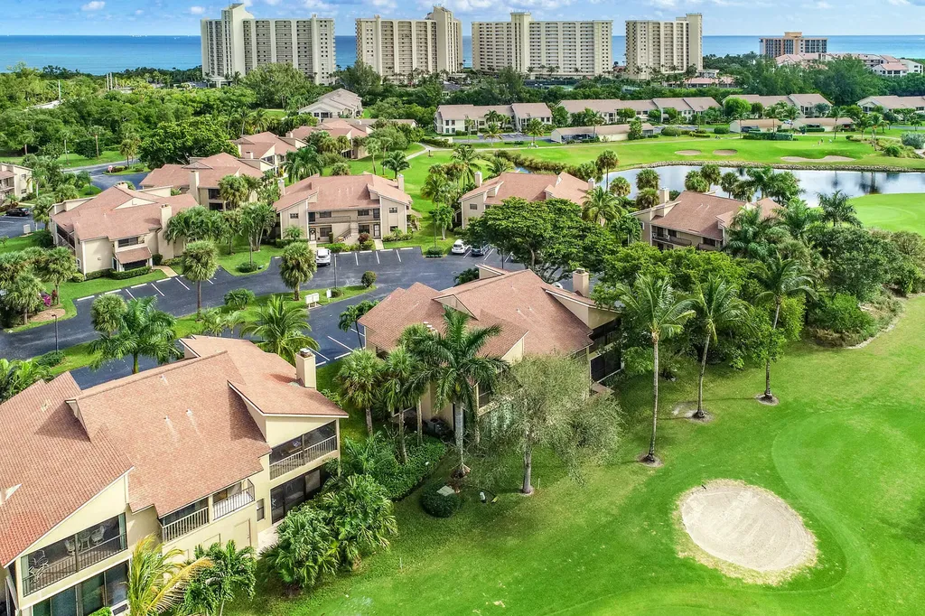 1303 Clubhouse Circle Jupiter FL 33477