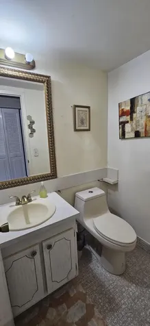 198 E Preston Way Boca Raton FL 33434