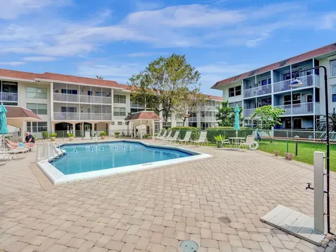 4025 N Federal Highway Oakland Park FL 33308