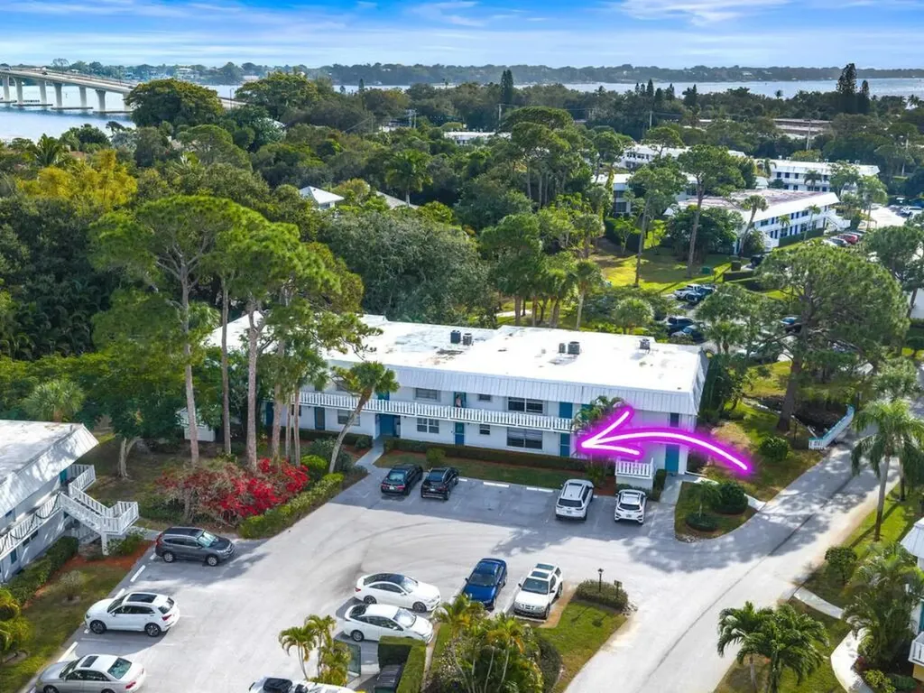 2929 SE Ocean Boulevard Stuart FL 34996