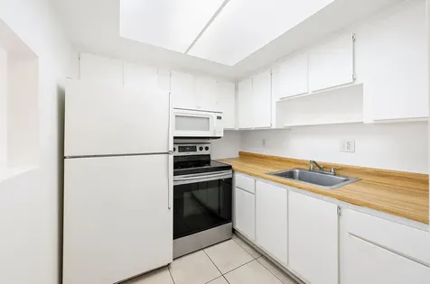 2929 SE Ocean Boulevard Stuart FL 34996