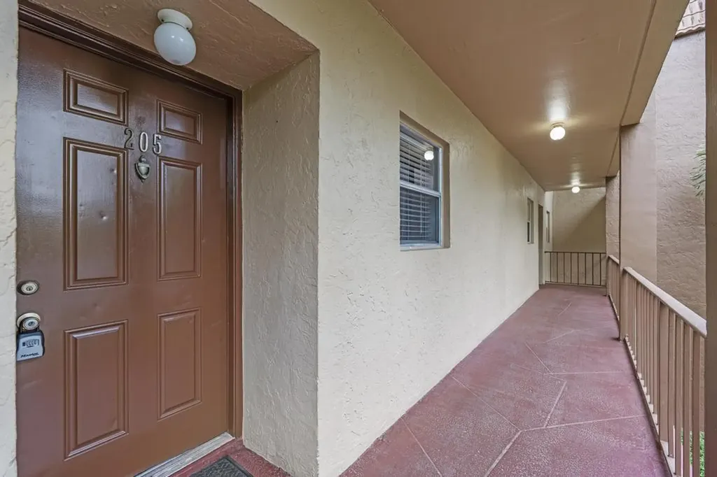 120 Sparrow Drive Royal Palm Beach FL 33411