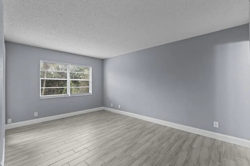 120 Sparrow Drive Royal Palm Beach FL 33411